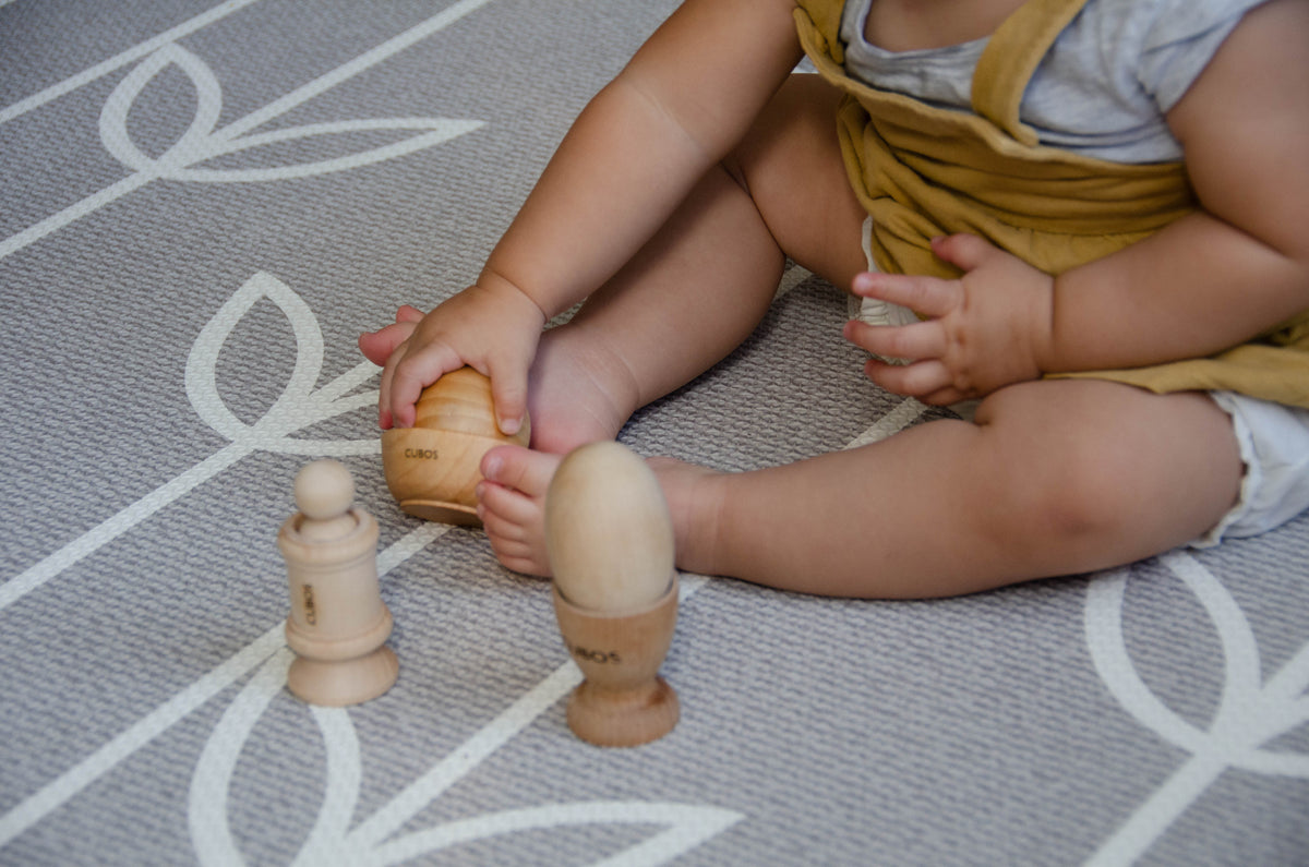 Ball Bowl Peg & Egg Cup