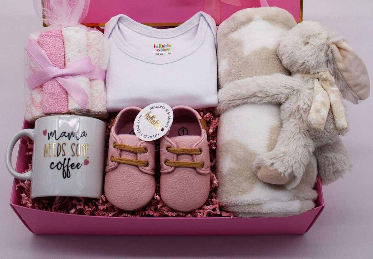 Hellobox Newborn Gift Set with Baby Blanket & Plush Toy (17 Pieces)