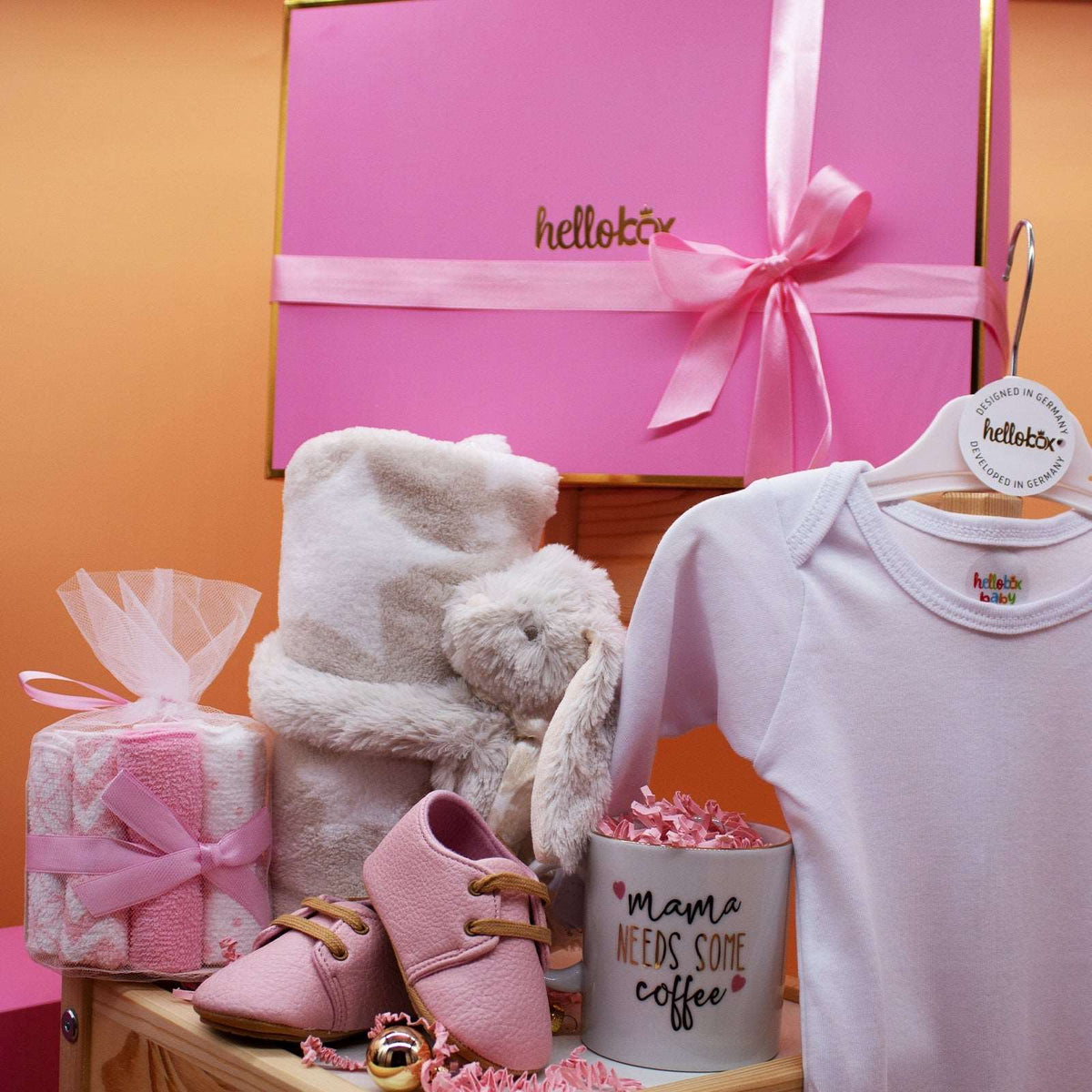Hellobox Newborn Gift Set with Baby Blanket & Plush Toy (17 Pieces)