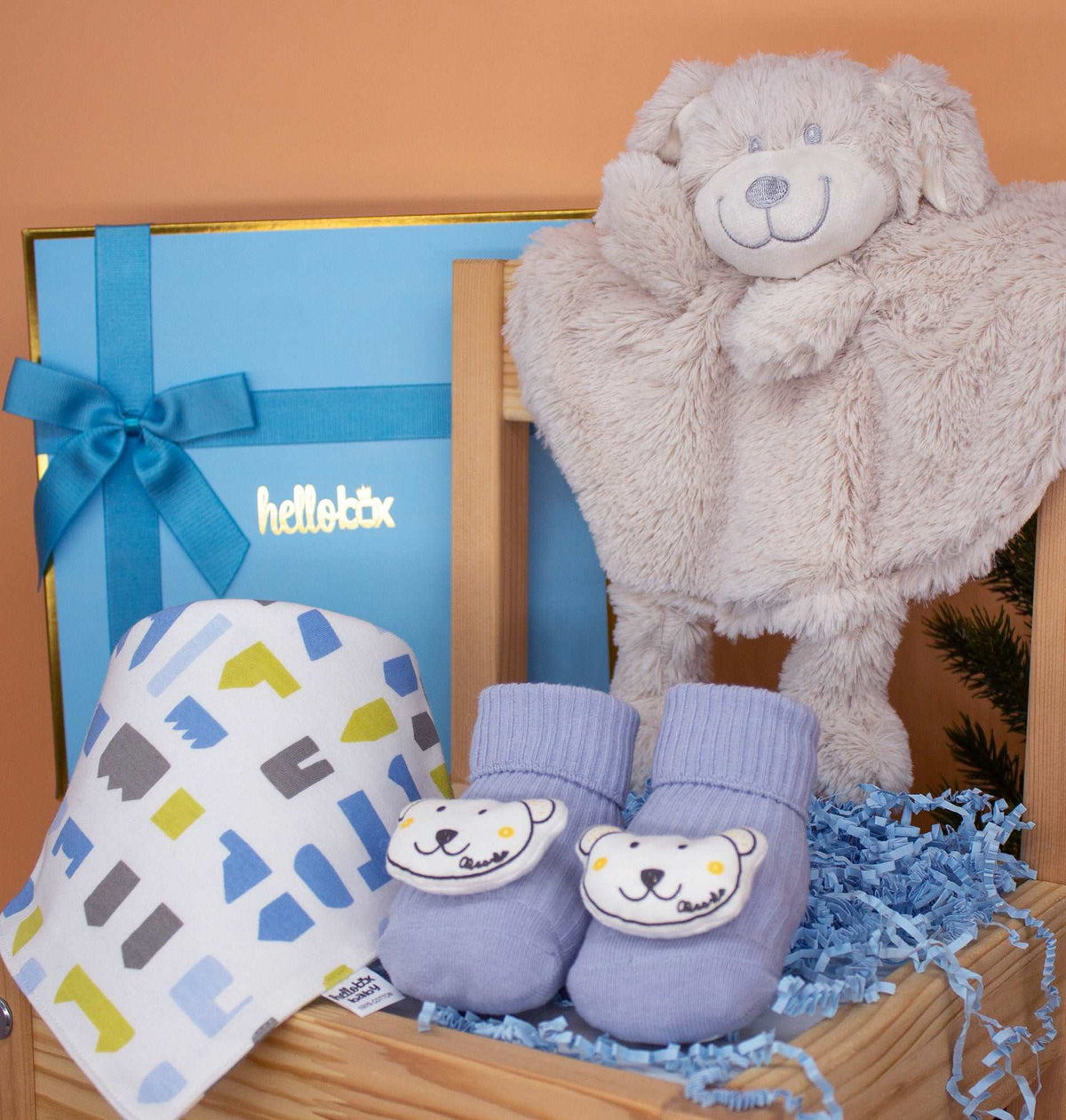 Hellobox Baby Comfort Blanket, Anti-Slip Socks & Bib Set